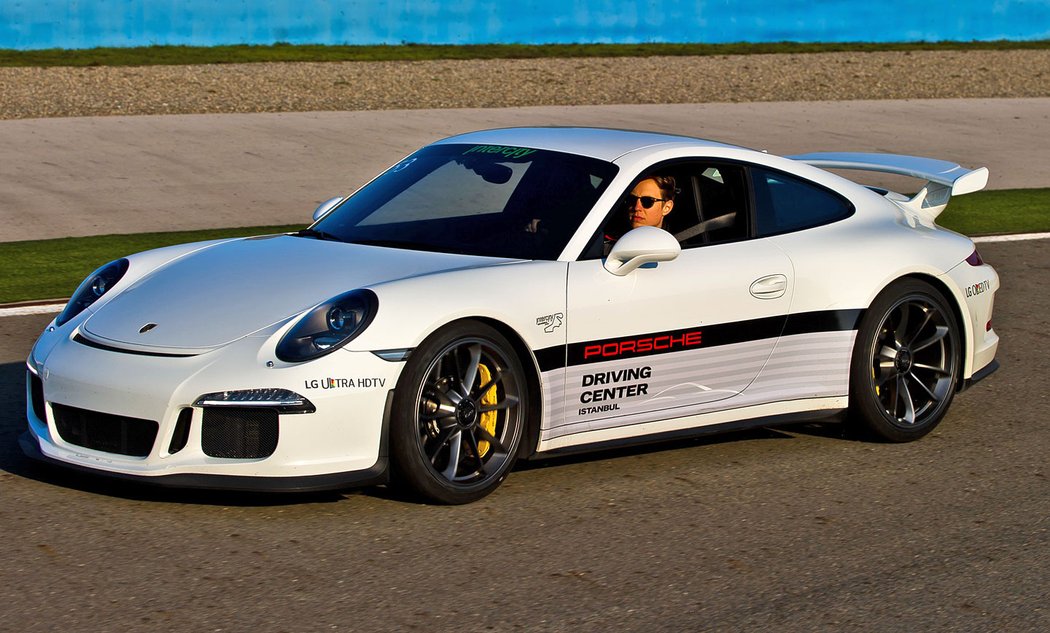 Porsche Driving Academy