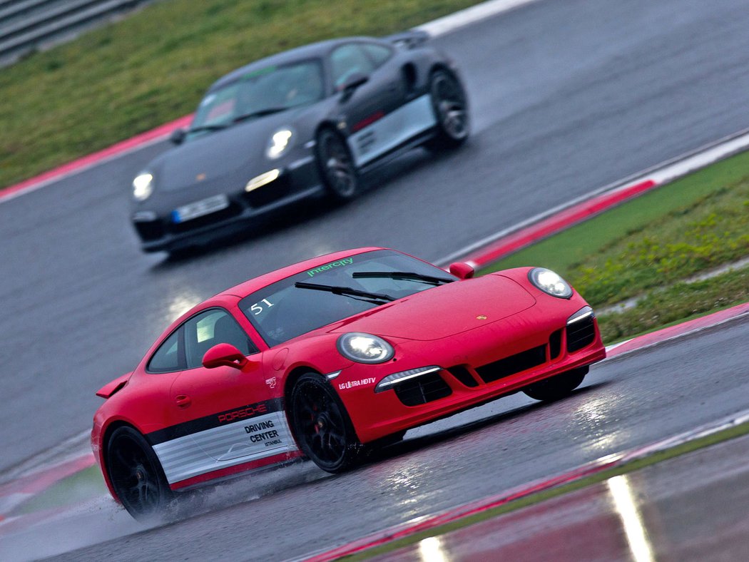 Porsche Driving Academy