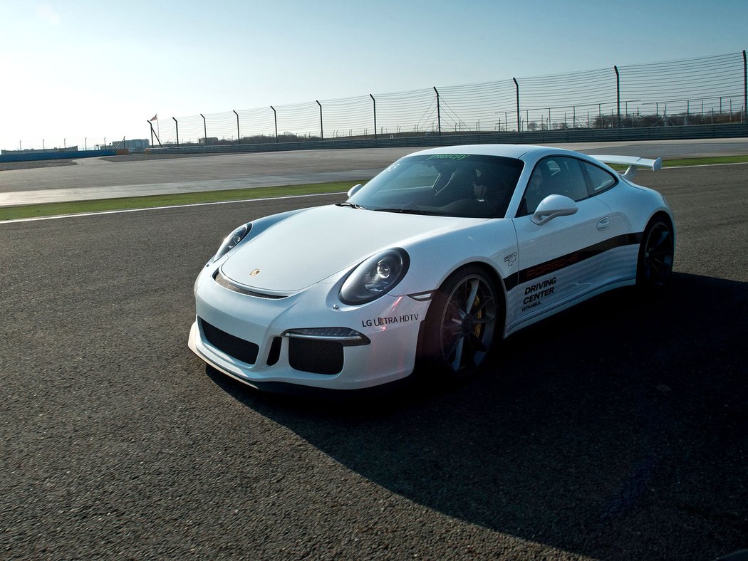 Porsche Driving Academy