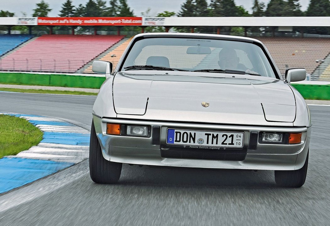 Porsche 924