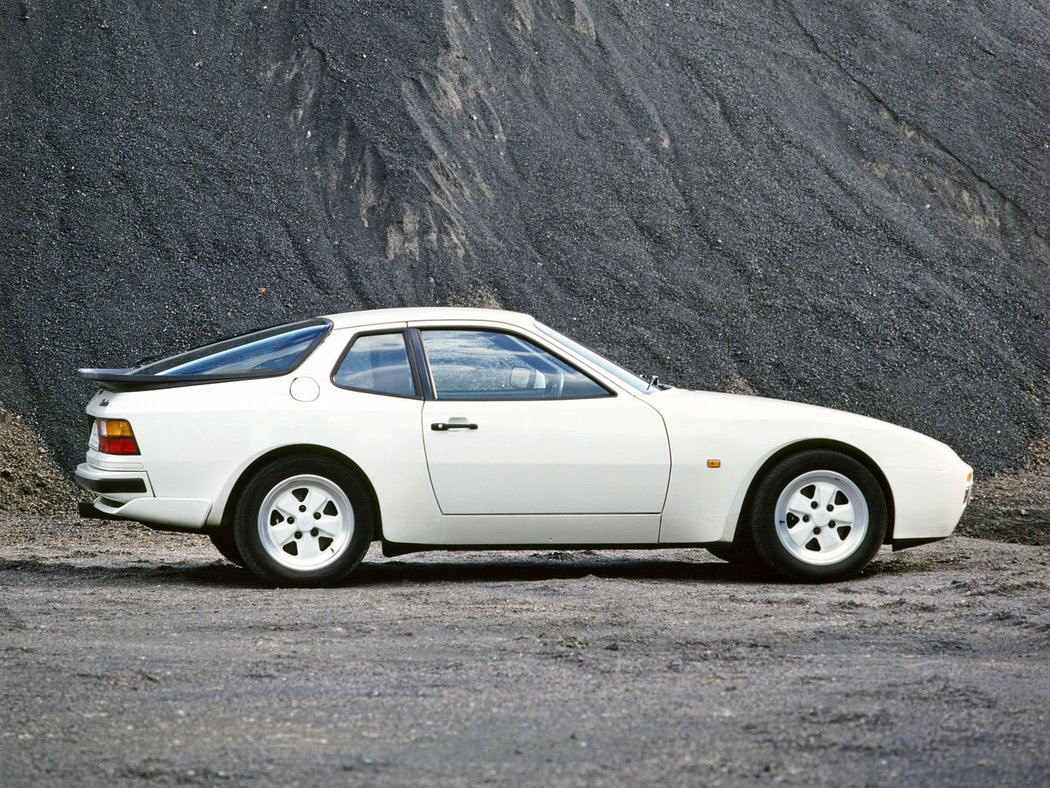 Porsche 944 Turbo