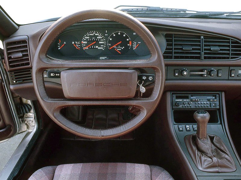 Porsche 944 Turbo S