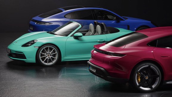 Porsche výrazně rozšířilo nabídku laků. Kromě historických barev nabízí i lak na přání
