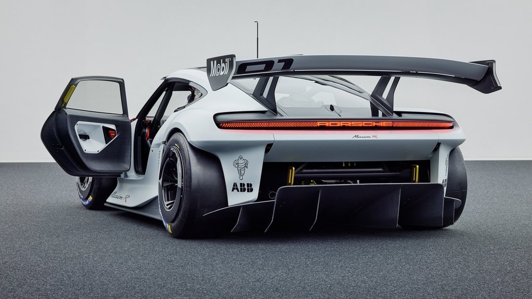 Porsche Mission R