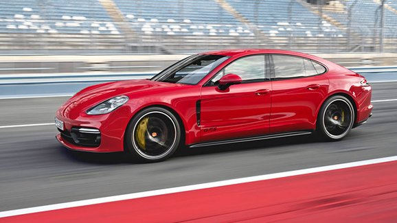 Porsche vyplňuje nabídku Panamery. Co nabízí nová verze GTS?