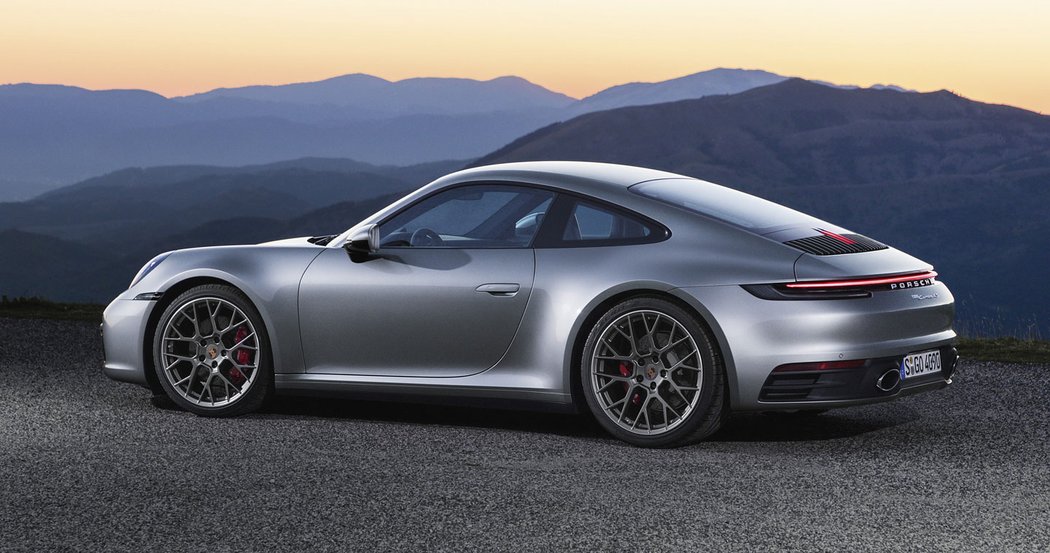 Porsche 911 (992)