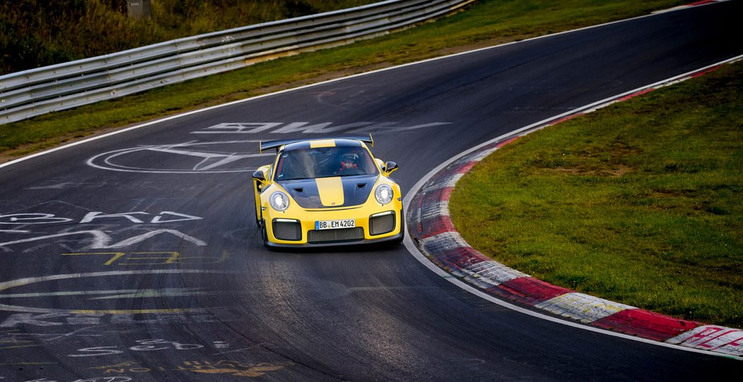 Porsche 911 GT2 RS