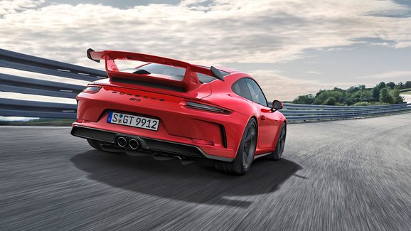 Porsche promluvilo o atmosférických motorech, co s nimi chystá? 