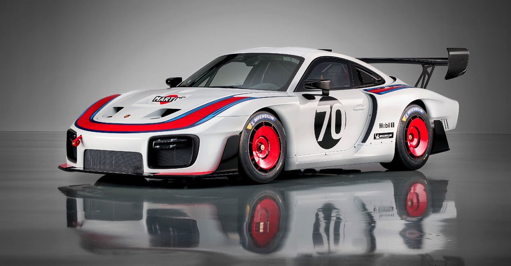 Porsche 935 Martini Racing 