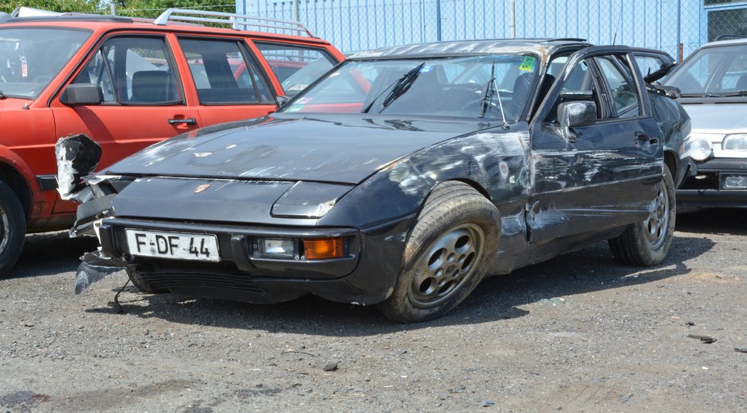 Porsche 924S