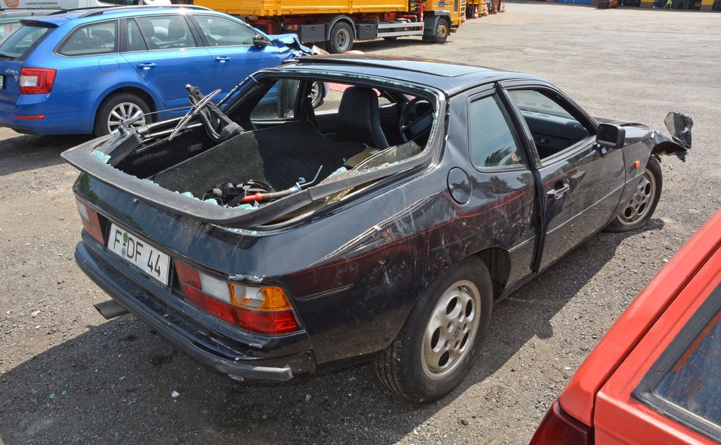 Porsche 924S