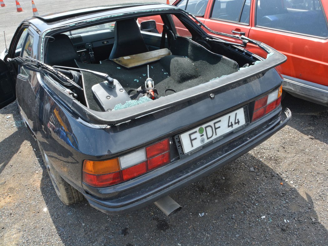 Porsche 924S