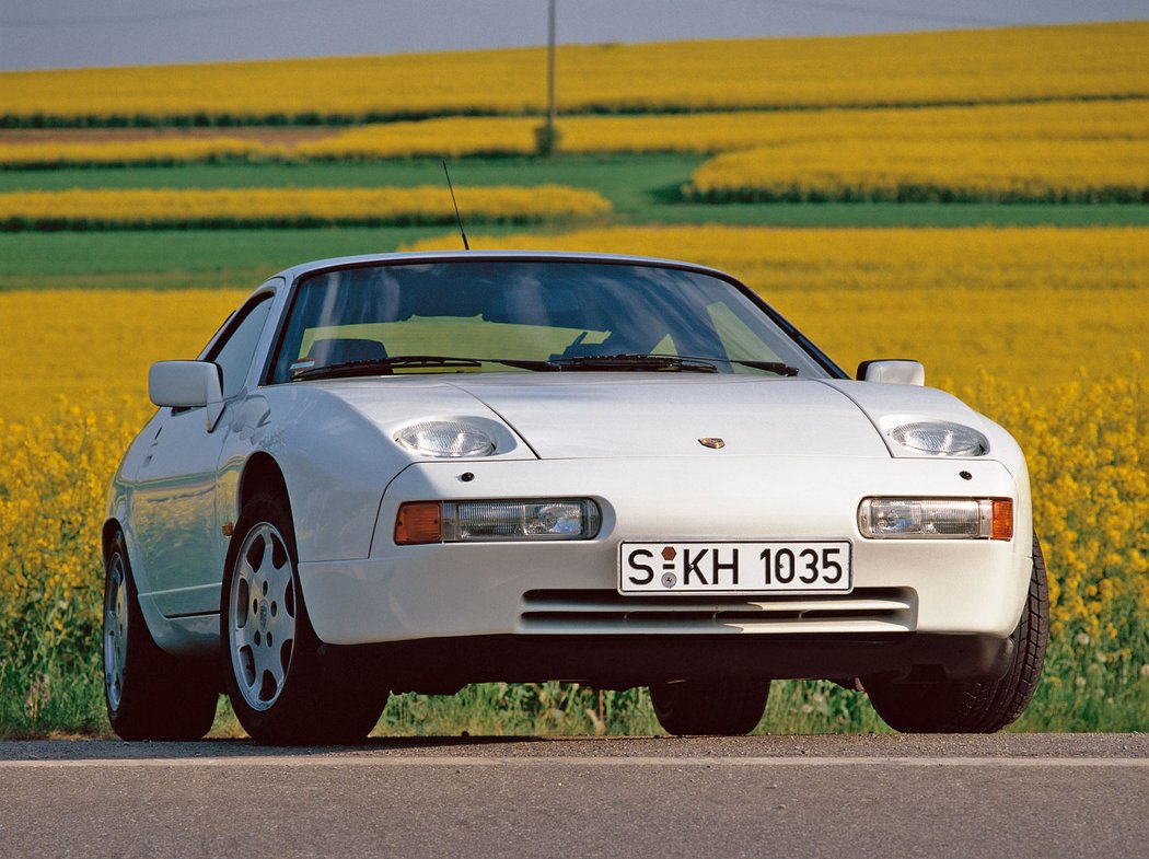 Porsche 928