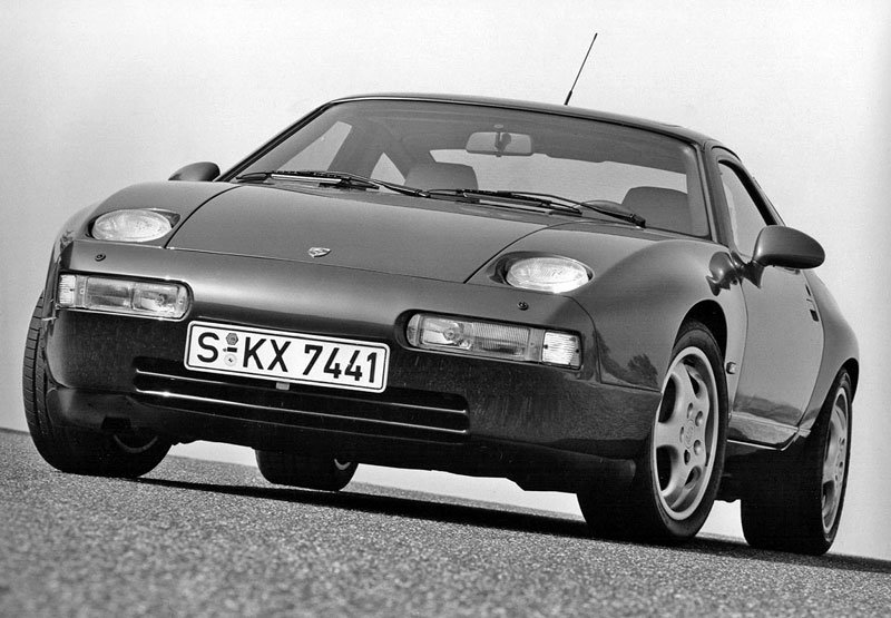 Porsche 928