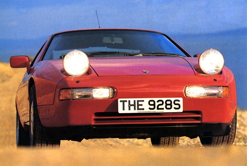 Porsche 928