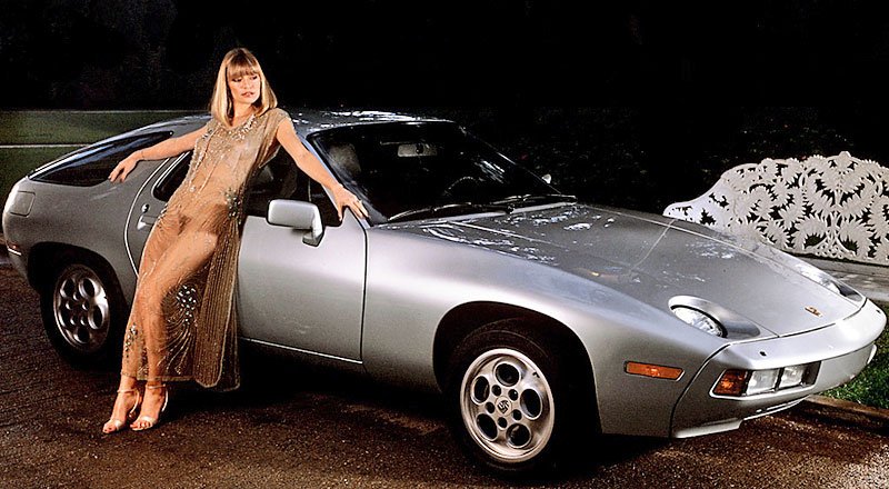 Porsche 928