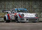 Jedno z nejslavnějších a nejvzácnějších závodních Porsche 911 míří do aukce
