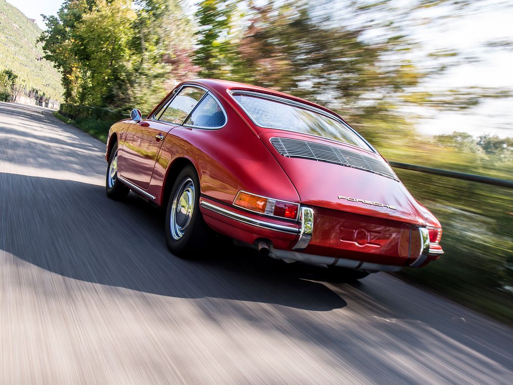 Porsche Museum představuje svůj nejstarší exemplář modelu 911