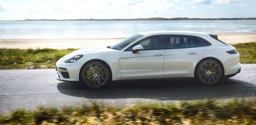 Porsche Panamera Turbo S E-Hybrid Sport Turismo