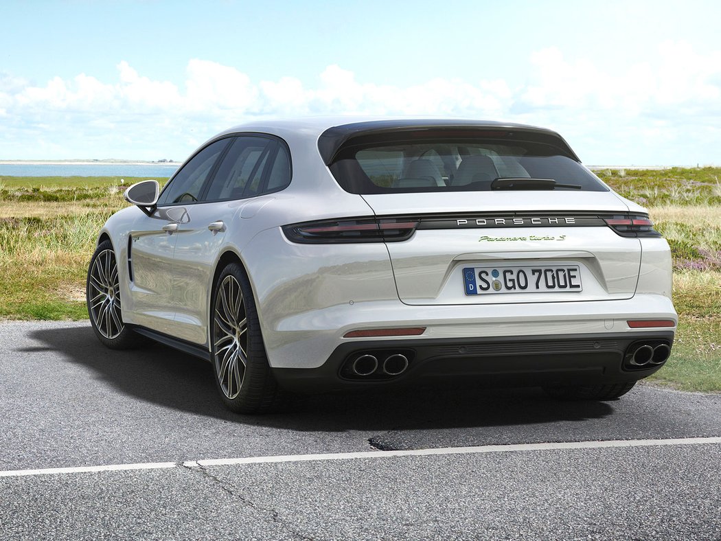 Porsche Panamera Turbo S E-Hybrid Sport Turismo