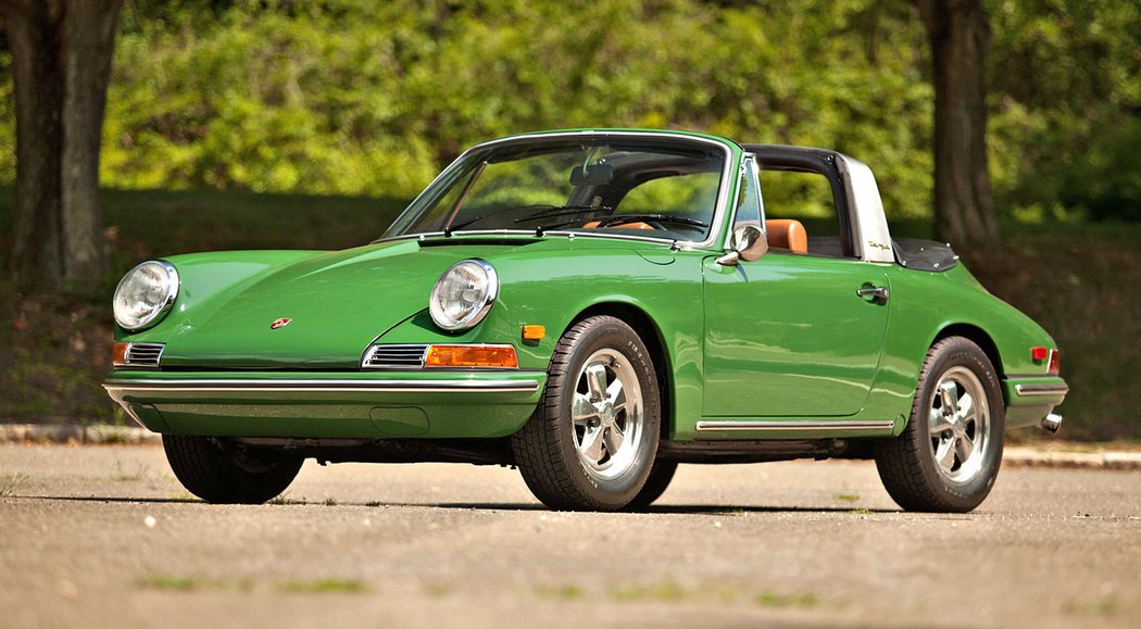 Porsche 911 S (1967)