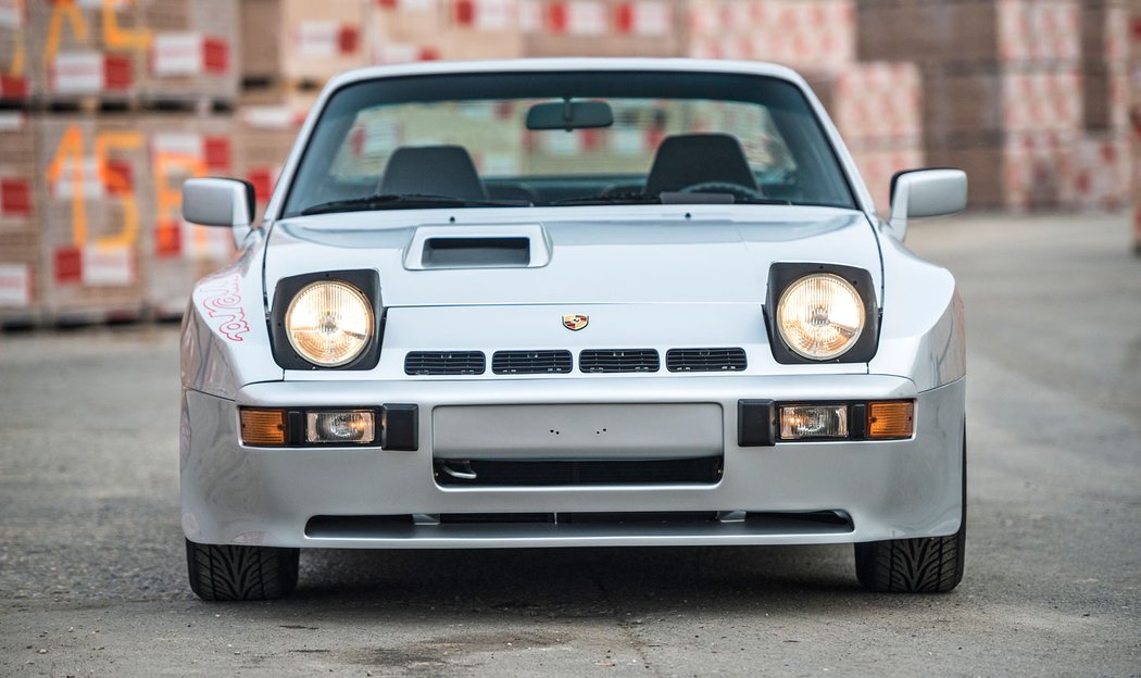 Porsche 924 Carrera GT