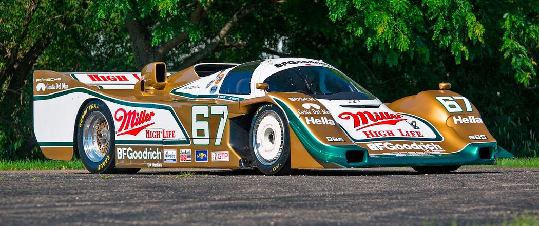 Porsche 962