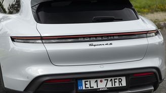 Porsche Taycan 4S Cross Turismo Porsche Taycan 4S Cross Turismo