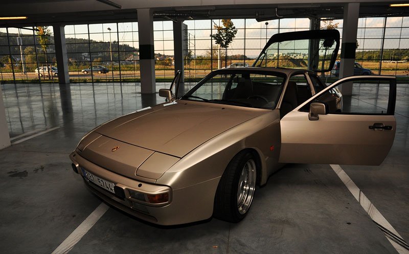 Porsche 924