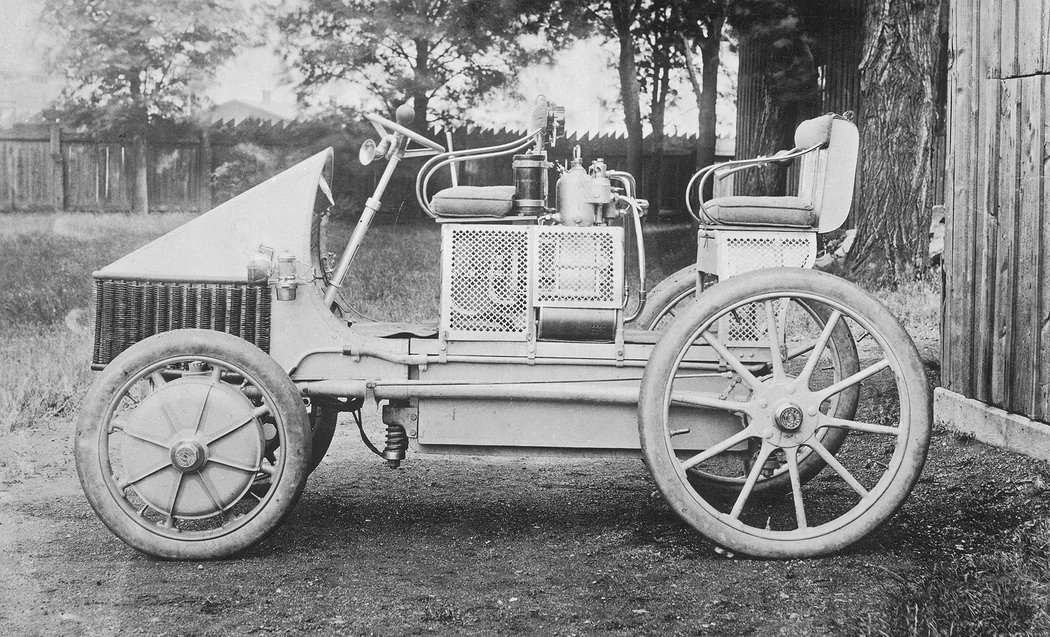 Lohner-Porsche 1900