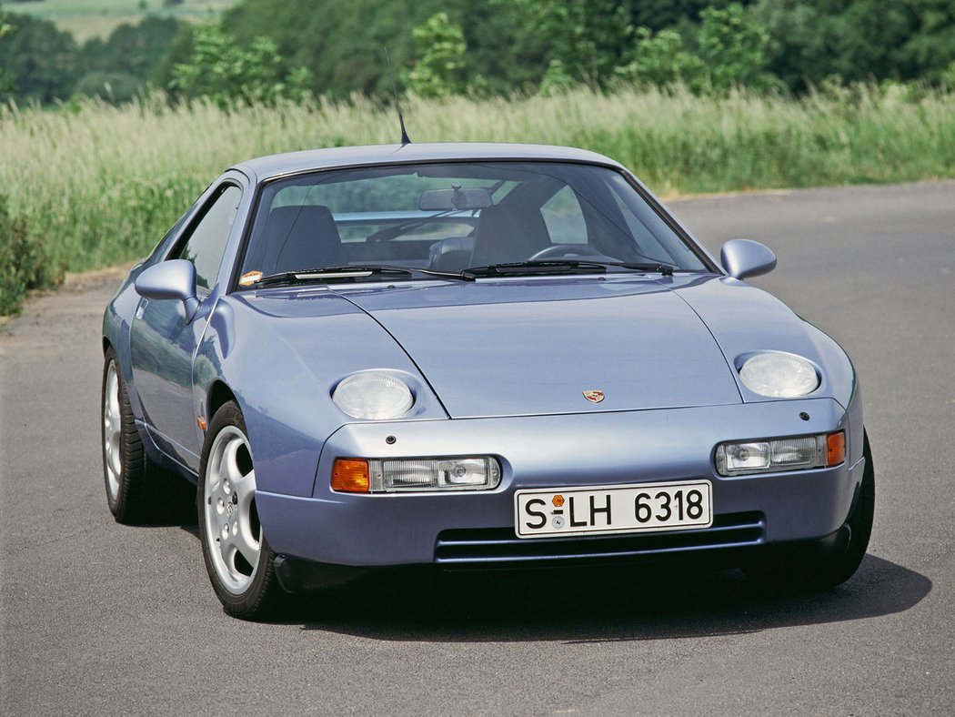 Porsche 928 GTS