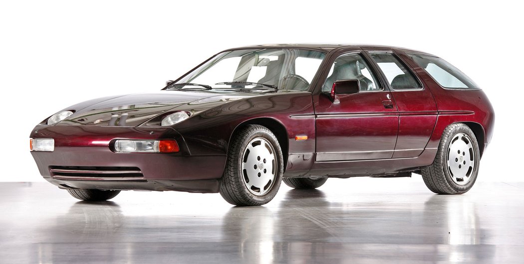 Porsche 928 S4