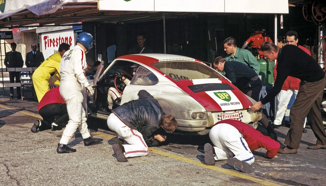 Rekordy Porsche: Monza 1967