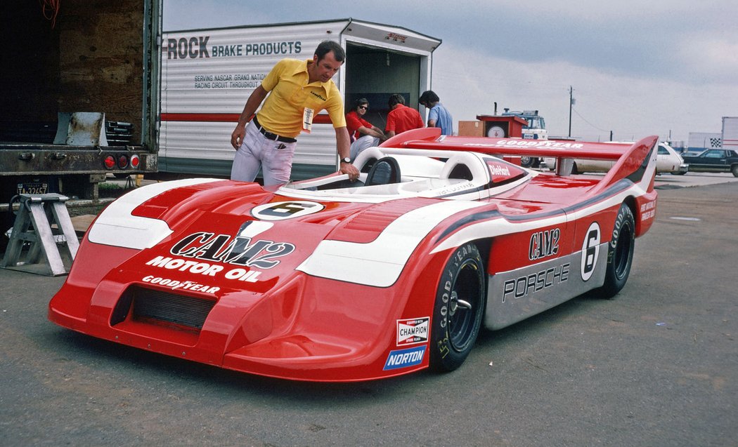 Rekordy Porsche: Talladega 1975