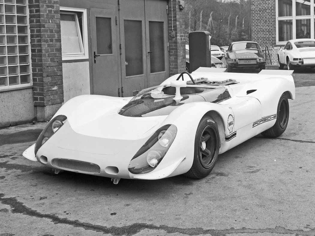 Porsche 908/02 Spyder