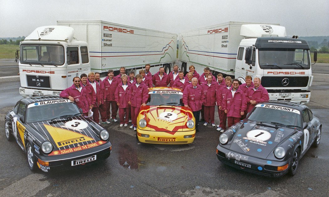 Porsche 911 Carrera 2 Cup