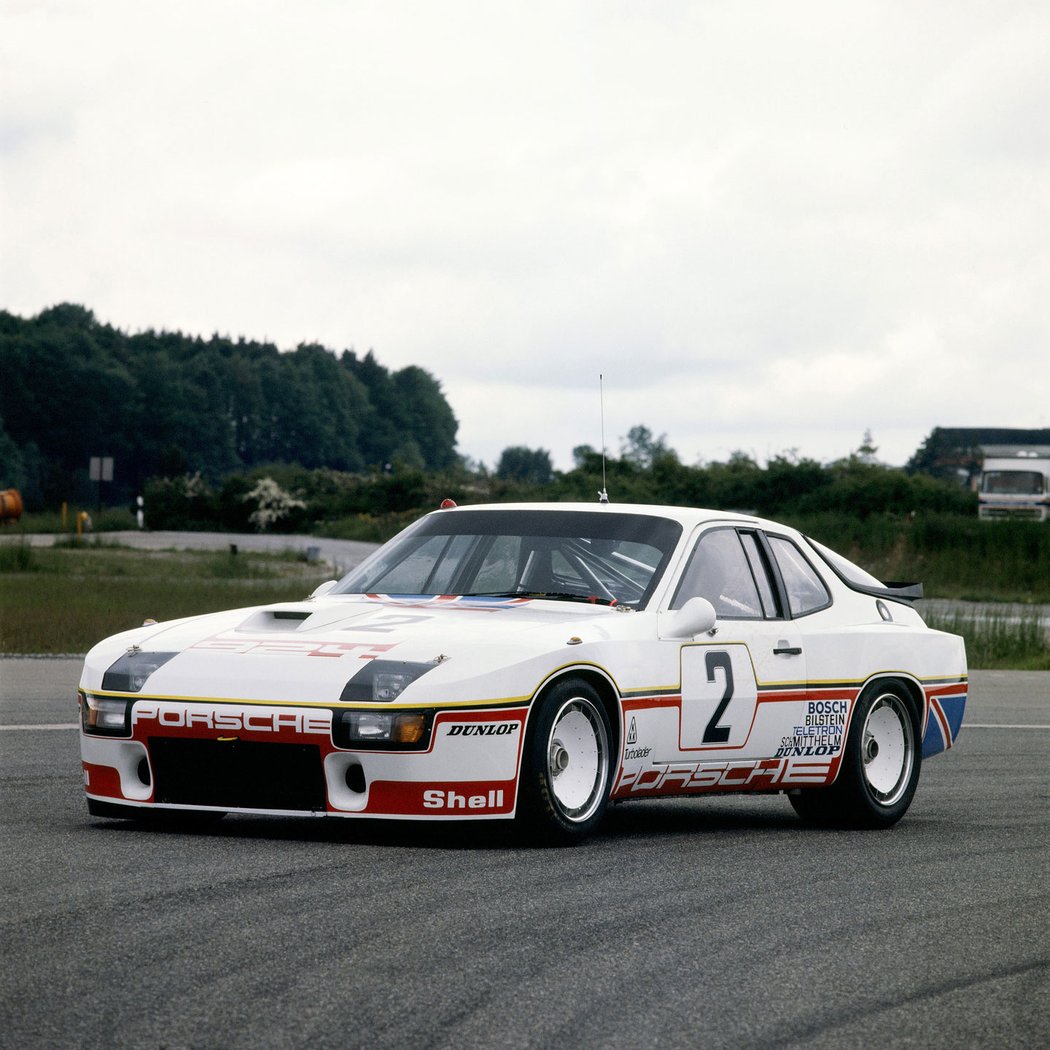 Porsche 924