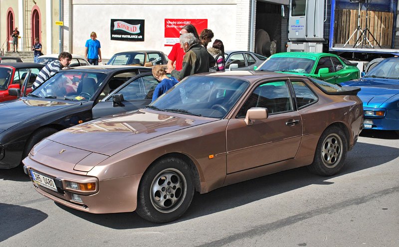 Porsche 924