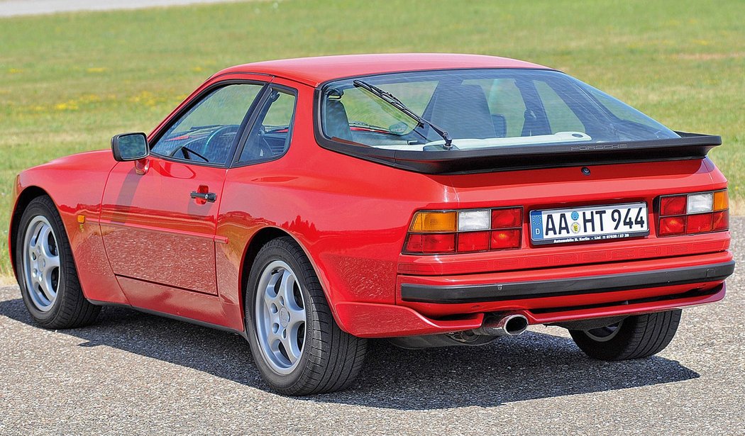 Porsche 924