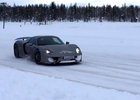 Video: Porsche 918 Spyder na hřebech driftuje ve Finsku