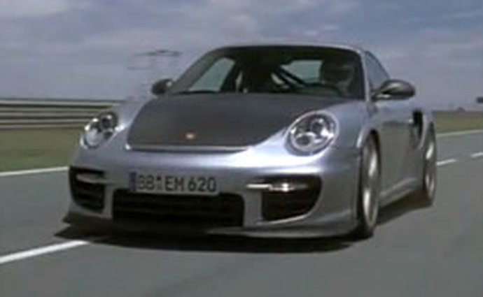 Video: Porsche 911 GT2 RS – Nejrychlejší zástupce své značky v akci