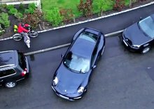 Video: Nepovedené parkování je reklamou na Porsche