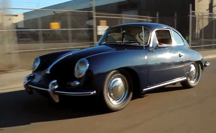 Porsche 356 ujelo skoro milion mil (video)