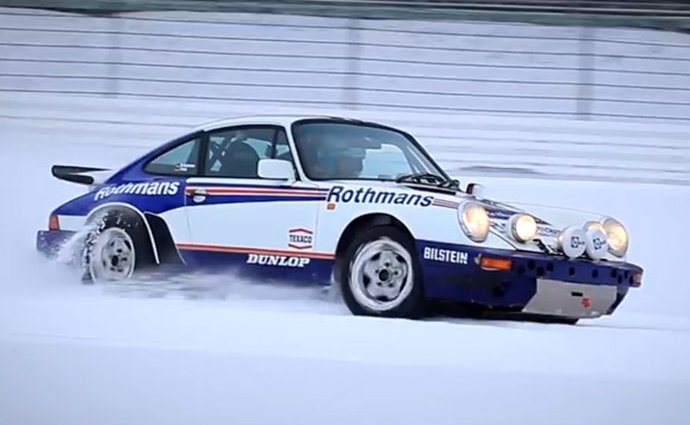 Video: Porsche 911 SC RS řádí na zasněženém Nürburgringu. Nejlepší zábava na zimu?