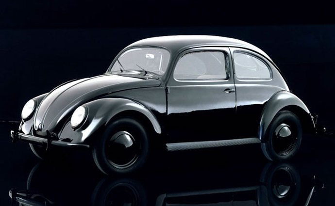 Před 137 lety se narodil zakladatel firmy Porsche a otec VW Brouk