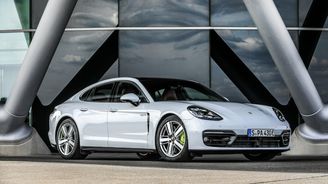 Méně aut za vyšší ceny. Porsche má novou strategii pro cestu z krize Méně aut za vyšší ceny. Porsche má novou strategii pro cestu z krize