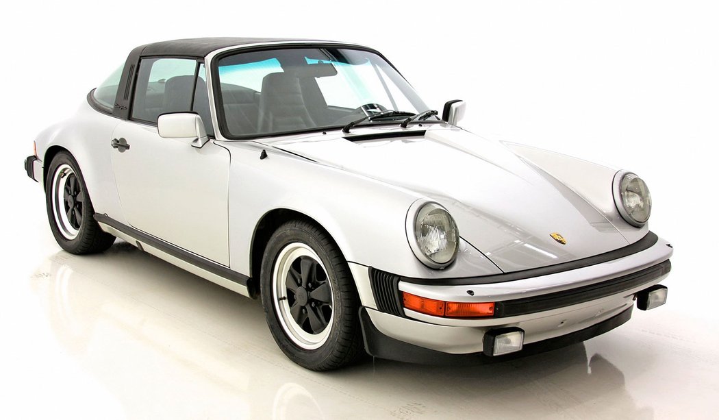 1977 Porsche 911 SC Targa