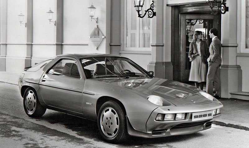 Porsche 928