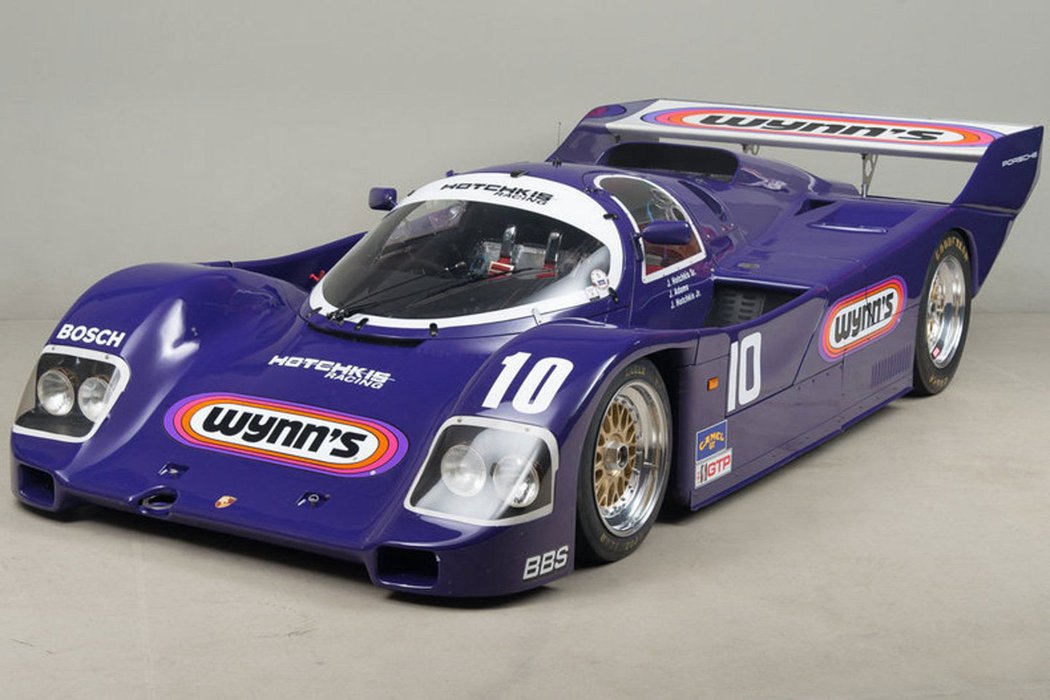 Porsche 962