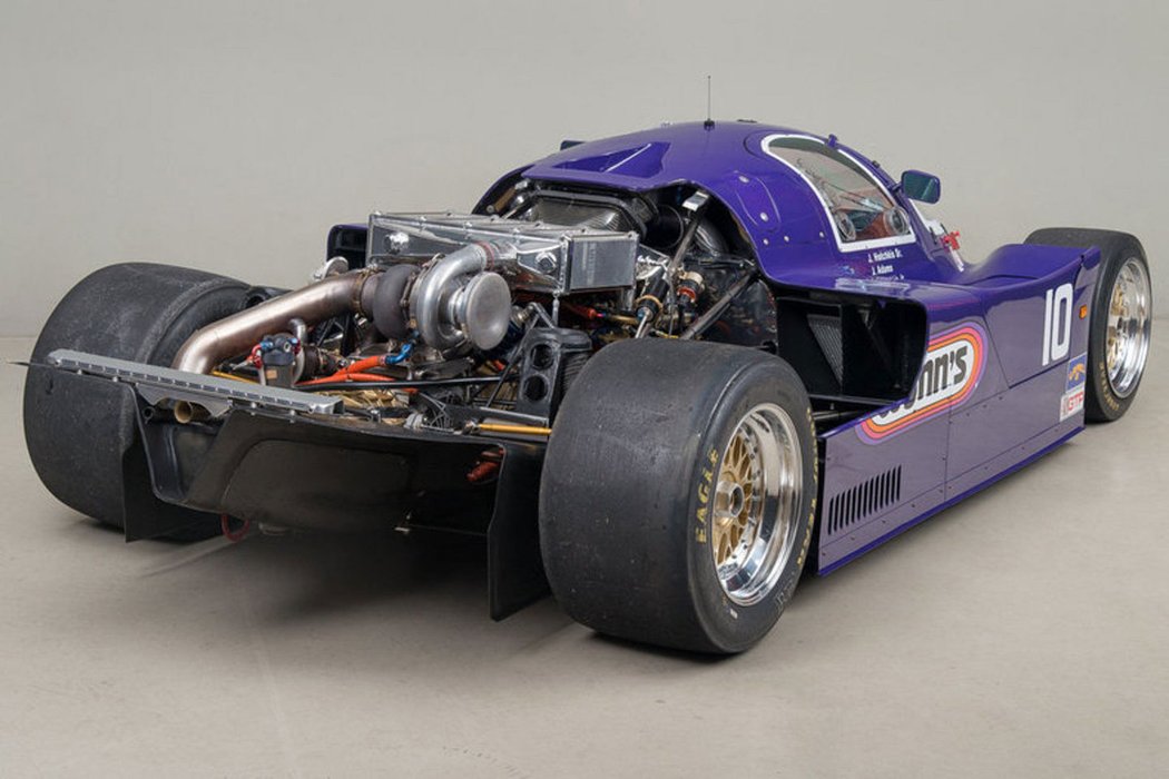 Porsche 962